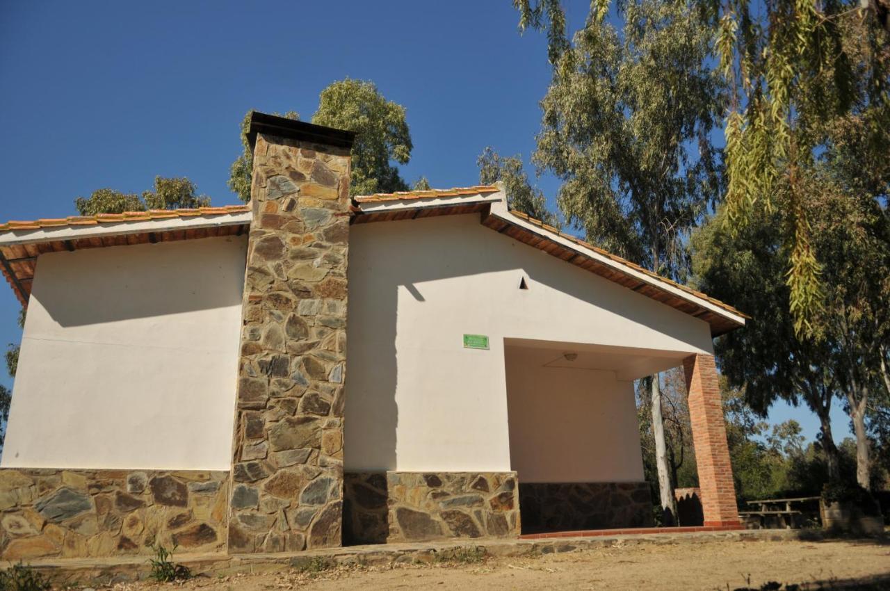Casa Rural Casa De Las Aves Orellana La Vieja Exterior photo